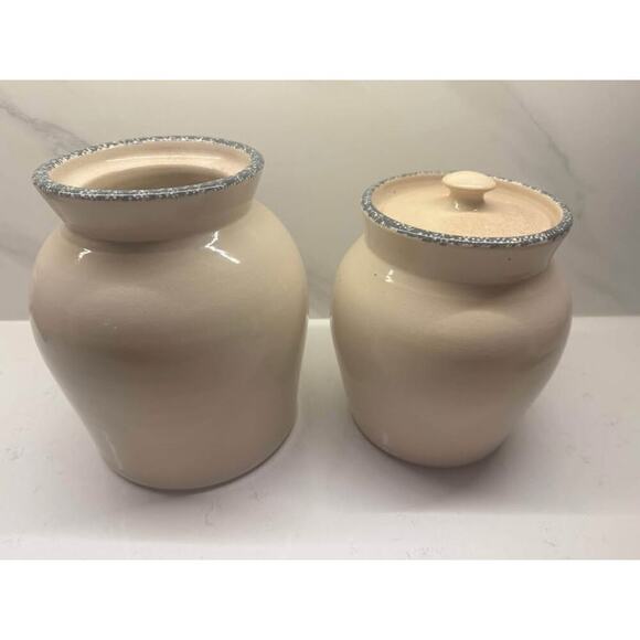 Vintage Marshall Texas Casey Pottery Wild Flowers Blue Sponge Canisters Set of 2 - Picture 6 of 9